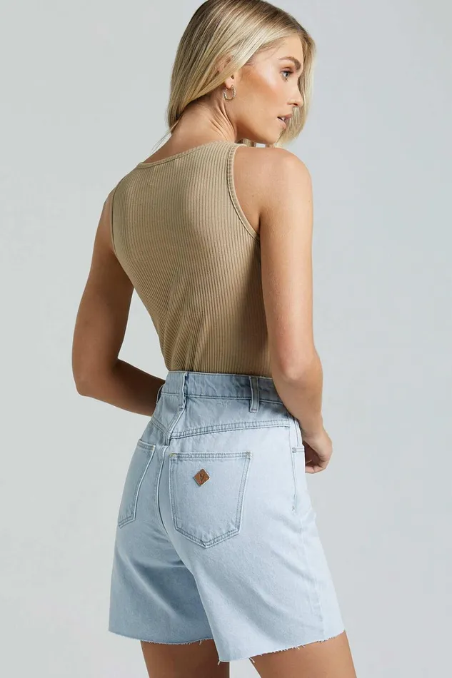 Abrand 8211 Carrie Denim Short Hadley Recycled In Light Vintage Women Showpo Denim