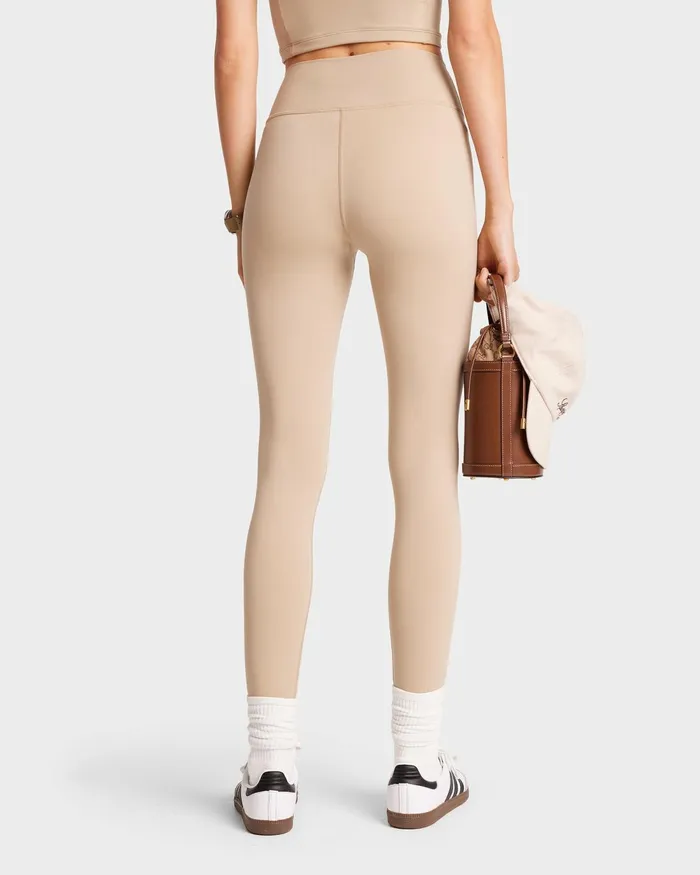 Activewear Women Sporty and Rich Serif Logo Legging 8211 ElephantWhite