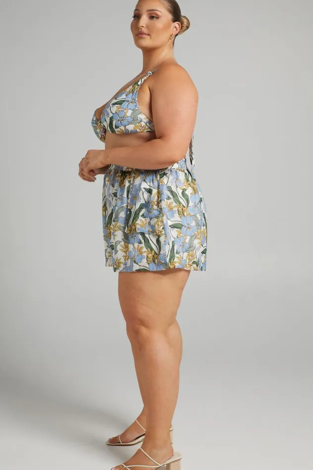 Amalie The Label 8211 Linen Look Estella Elastic Waist Relaxed Shorts In Iris Floral Women Showpo Shorts