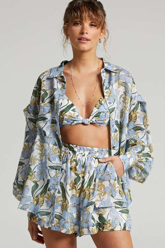 Amalie The Label 8211 Linen Look Estella Elastic Waist Relaxed Shorts In Iris Floral Women Showpo Shorts