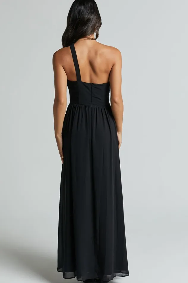 Amorette Maxi Dress 8211 One Shoulder Detail Gown Dress In Black Women Showpo Dresses