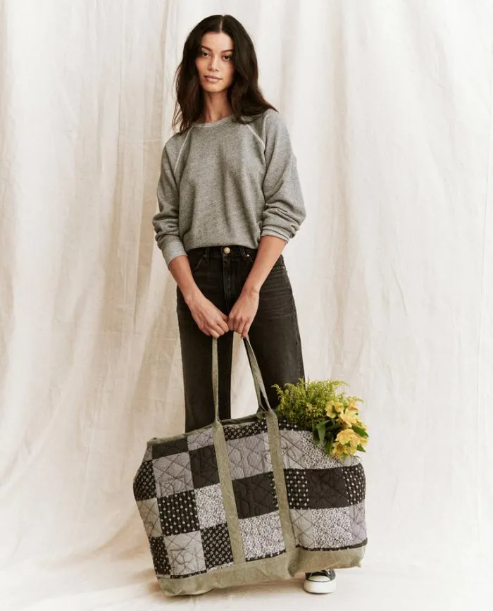 Bags Women039s The Great The Big Quilted Tote Army With Black And White Print