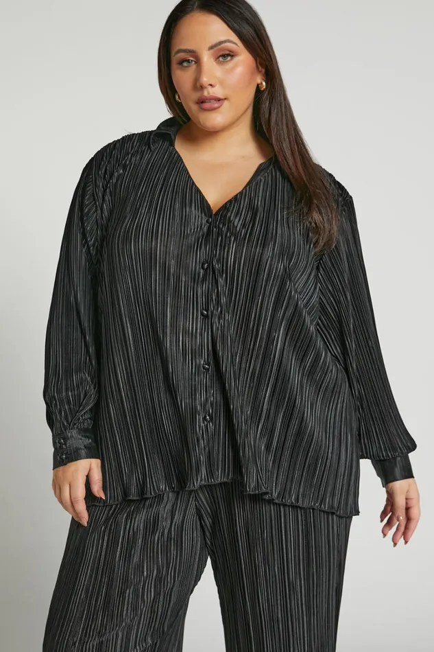 Beca Shirt 8211 Plisse Button Up Shirt In Black Women Showpo Curve Clothes
