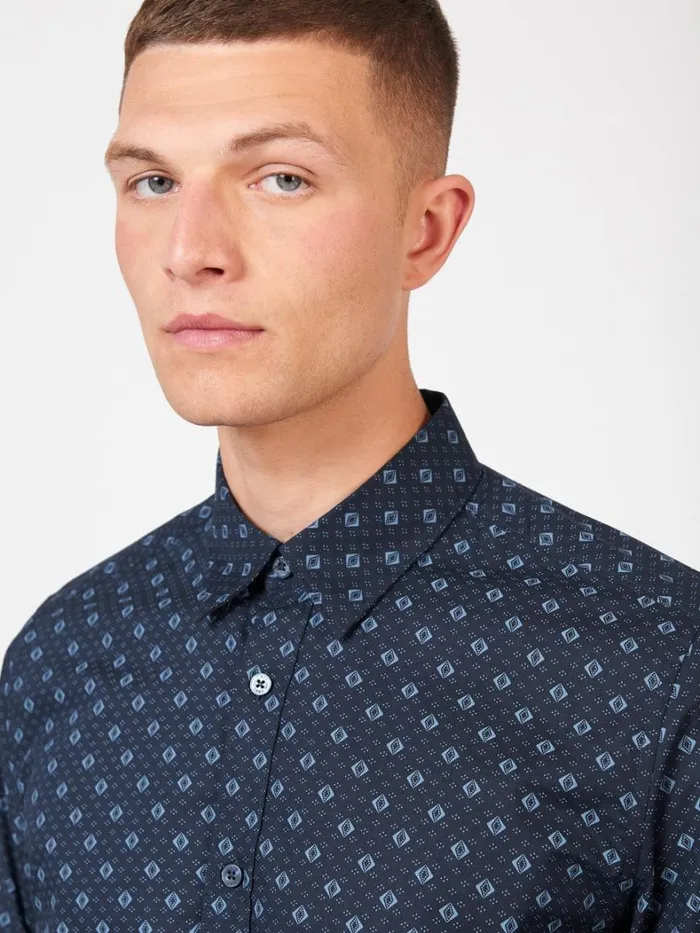 Ben Sherman Archive Print Shirts Men Signature Geo Print Shirt 8211 Midnight