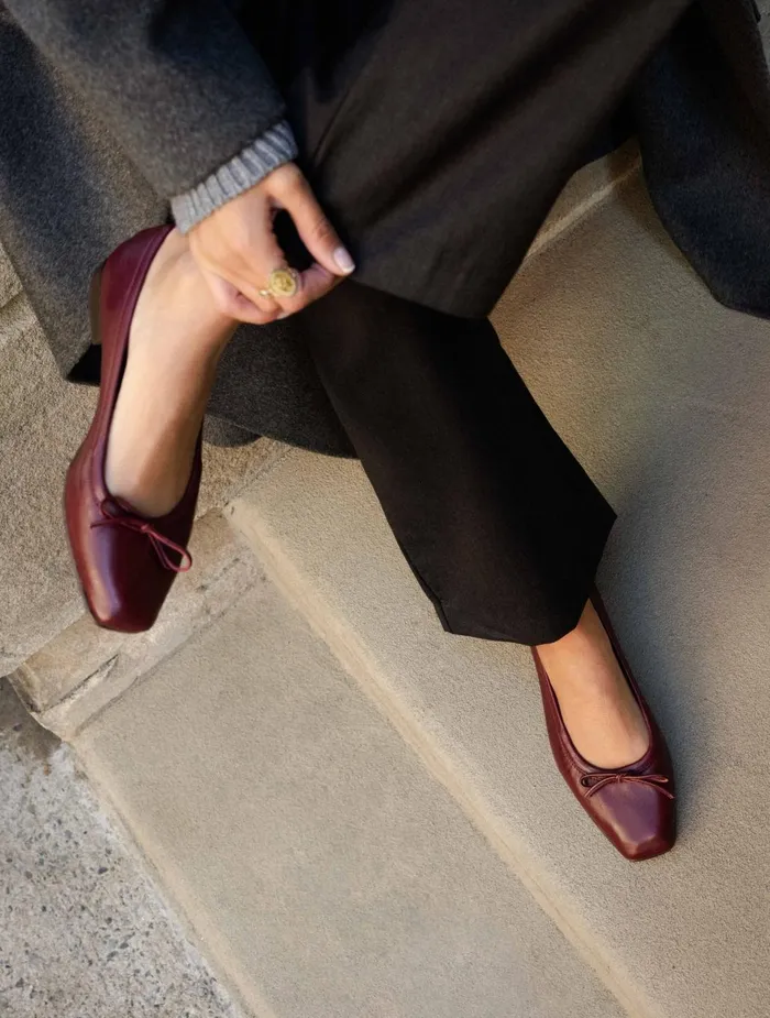 Bobbies Ballet Flats Charlotte Garnet 8211 Women