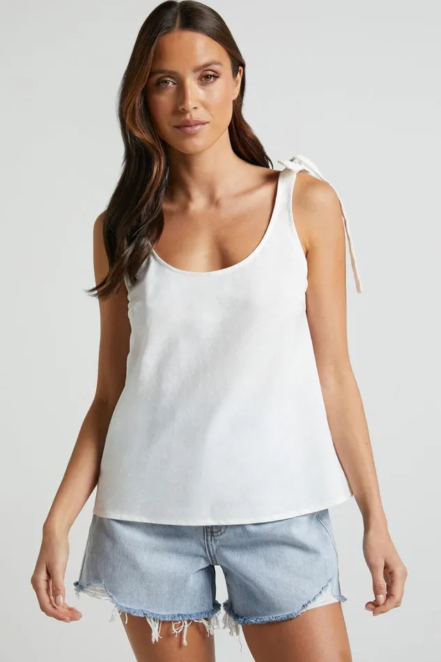 Bonnie Top 8211 Tie Strap Scoop Neck Cami In White Women Showpo Tops