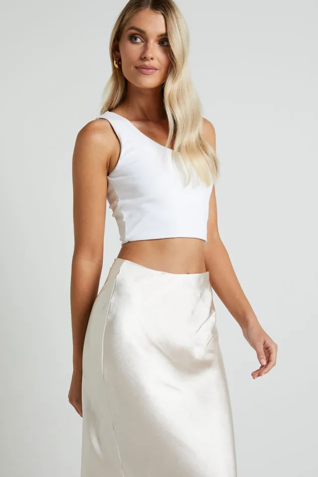 Bonny Top 8211 One Shoulder Crop Top In White Women Showpo Curve Clothes