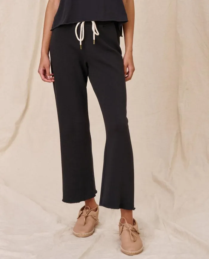 Bottoms Women039s The Great The Wide Leg Cropped Sweatpant Almost Black