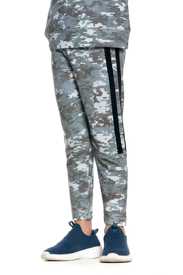 Boys Chaser Brand rPET Bliss Knit Blocked Extended Cuff Jogger with Strappings Bottoms Boys Chaser Brand rPET Bliss Knit Blocked Extended Cuff Jogger with Strappings Bottoms
