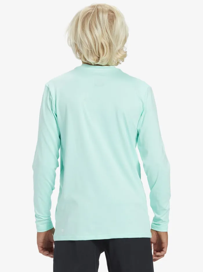 Boys Quiksilver Rashguards Boy039s 816 Solid Streak Ls Youth LSL Surf Tee Beach Glass Boys Quiksilver Rashguards Boy039s 816 Solid Streak Ls Youth LSL Surf Tee Beach Glass