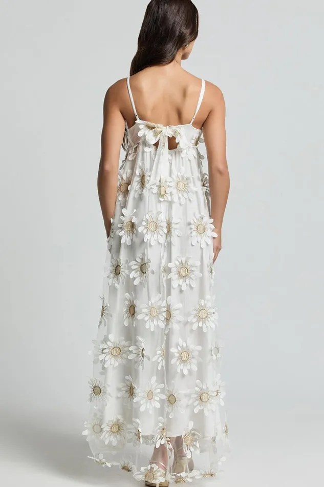 Candice Midi Dress 8211 Straight Neck Floral Embroidery Detail Shift Dress In White Women Showpo Dresses