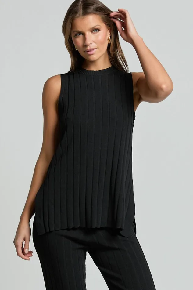 Candice Top 8211 Crew Neck Sleeveless Knit Top In Black Women Showpo Knitwear