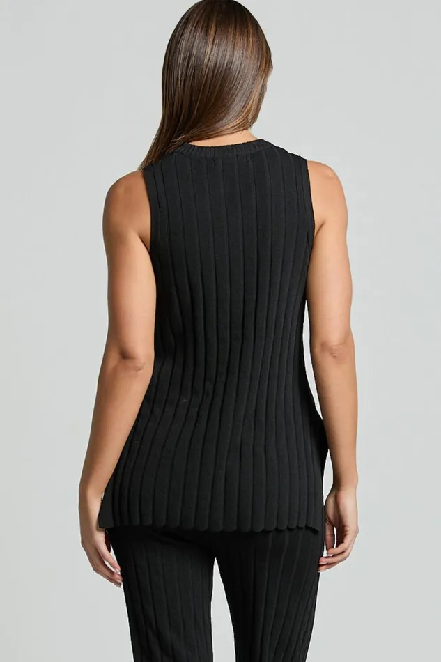 Candice Top 8211 Crew Neck Sleeveless Knit Top In Black Women Showpo Knitwear