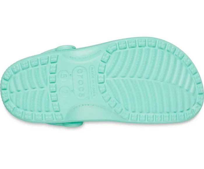 Crocs Classic Clog Pistachio WomensMens Clogs