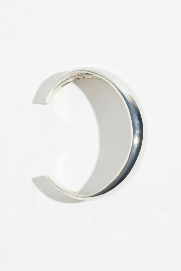 Dynamite Bracelets Women Double Curved Cuff Bracelet Gray