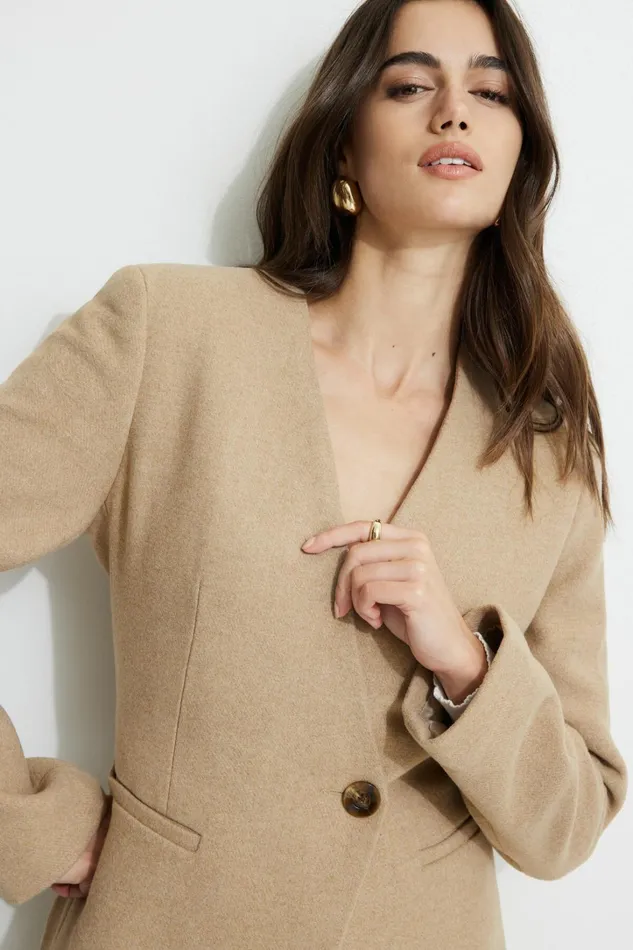 Dynamite Coats and Jackets Women Collarless Single Button Coat Brown