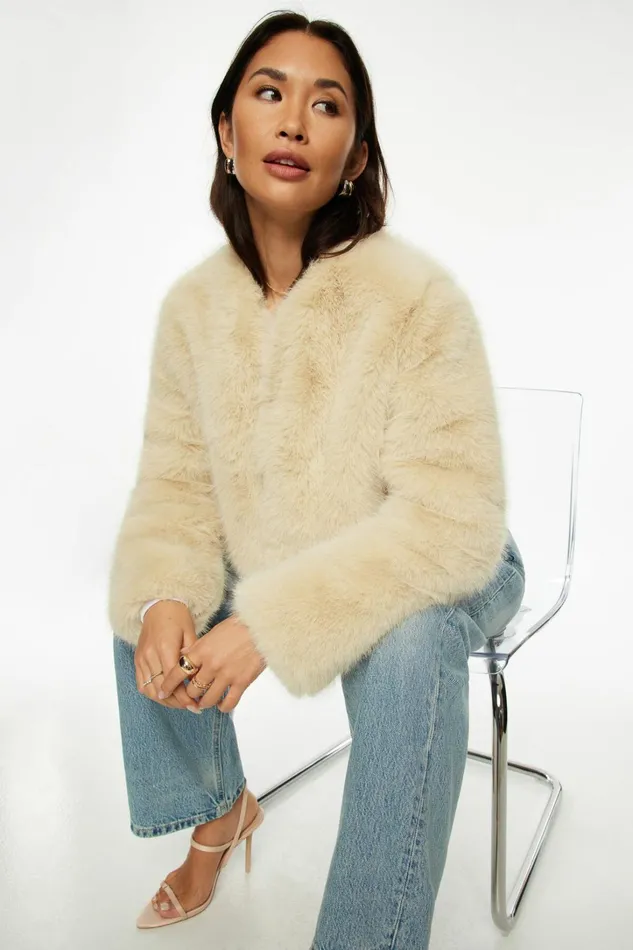 Dynamite Coats and Jackets Women Faux Fur Cropped Jacket Beige