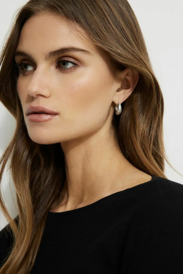 Dynamite Earrings Women Mini Textured Hoop Earrings Gray