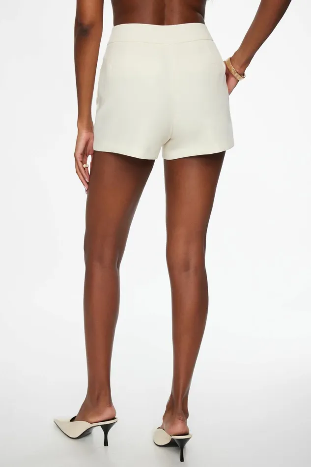 Dynamite Shorts Women Delta Pleated Tailored Shorts Beige