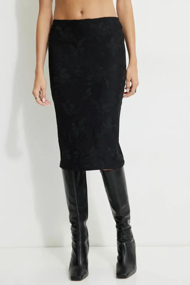 Dynamite Skirts and Skorts Women Alana Embroidered Midi Skirt Black