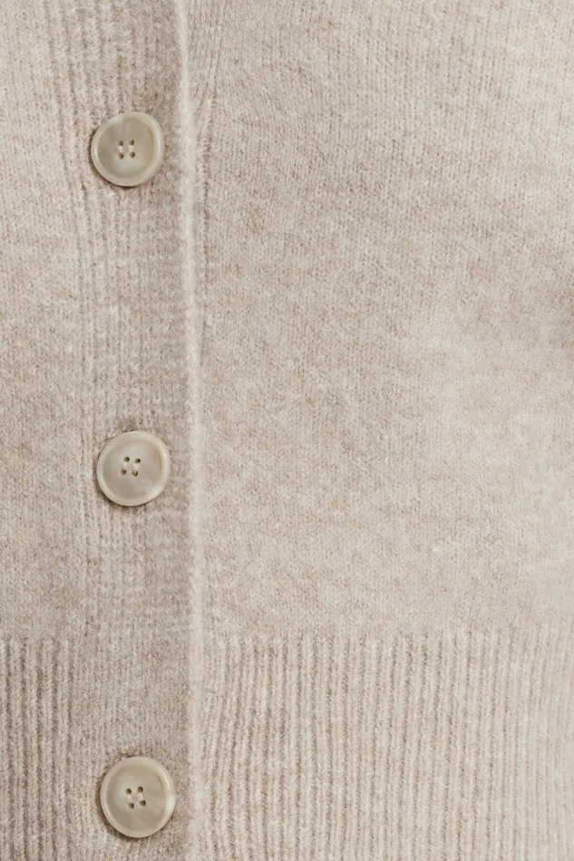 Dynamite Tops Women Heavenlyarn Catherine Crewneck Cardigan Beige