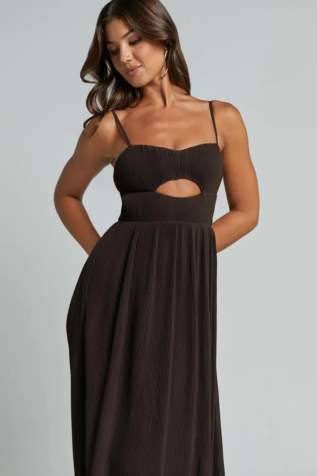 Ezri Midi Dress 8211 Strappy Cut Out Pleated A Line Dress In Chocolate Women Showpo Dresses