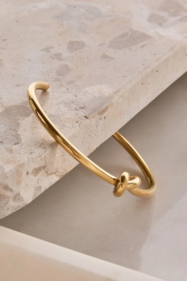 Gladys Bracelet 8211 Thin Band Knot Detail Bracelet In Gold Women Showpo Bracelets