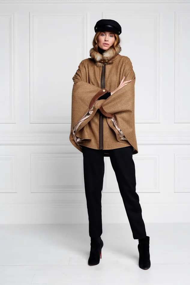 Holland Cooper Capes Women Chiltern Cape Tawny