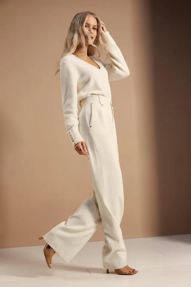 Holland Cooper Trousers Women High Waisted Straight Trouser Ivory Holland Cooper Trousers Women High Waisted Straight Trouser Ivory