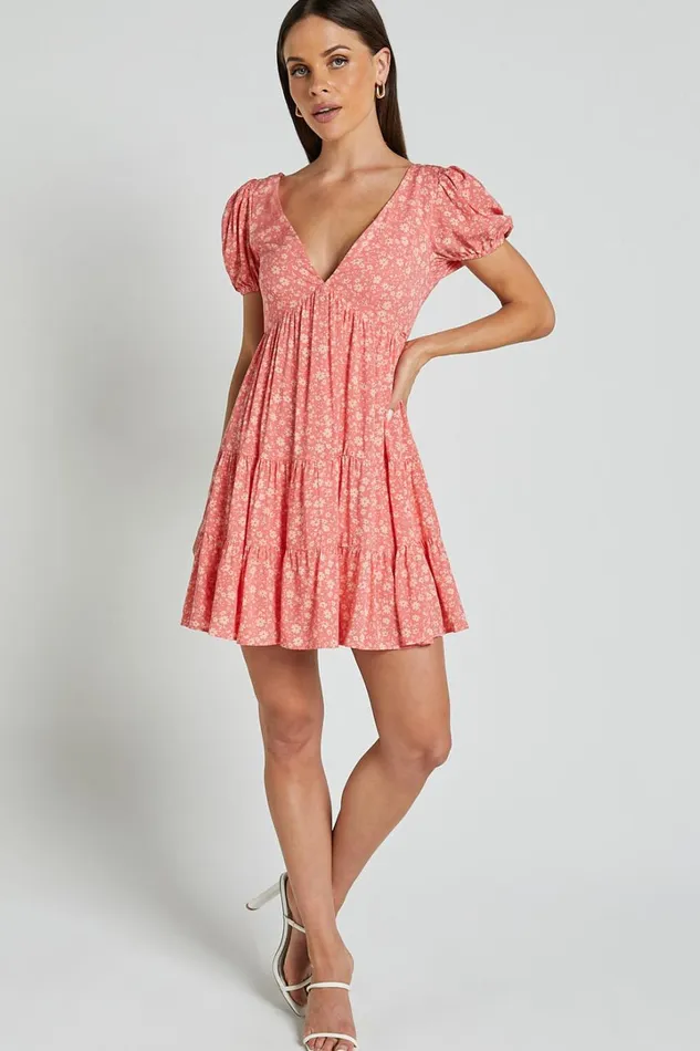 Isla Mini Dress 8211 V Neck Tiered Dress In Coral Floral Women Showpo Dresses