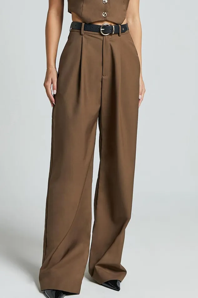 Izara Trousers 8211 Mid Rise Relaxed Straight Leg Tailored Trousers In Oak Women Showpo Pants