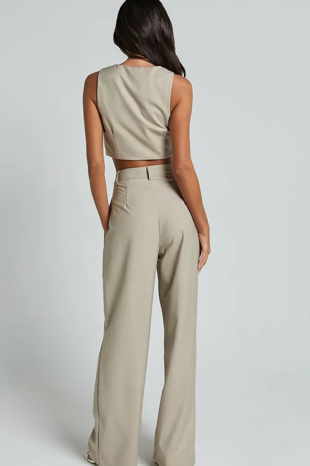 Izara Trousers 8211 Mid Rise Relaxed Straight Leg Tailored Trousers In Oatmeal Women Showpo Pants
