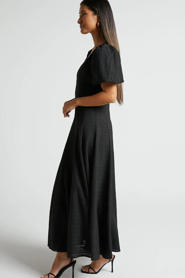 Jackelyn Midi Dress 8211 Puff Sleeve V Neck Dress In Black Women Showpo Curve Clothes