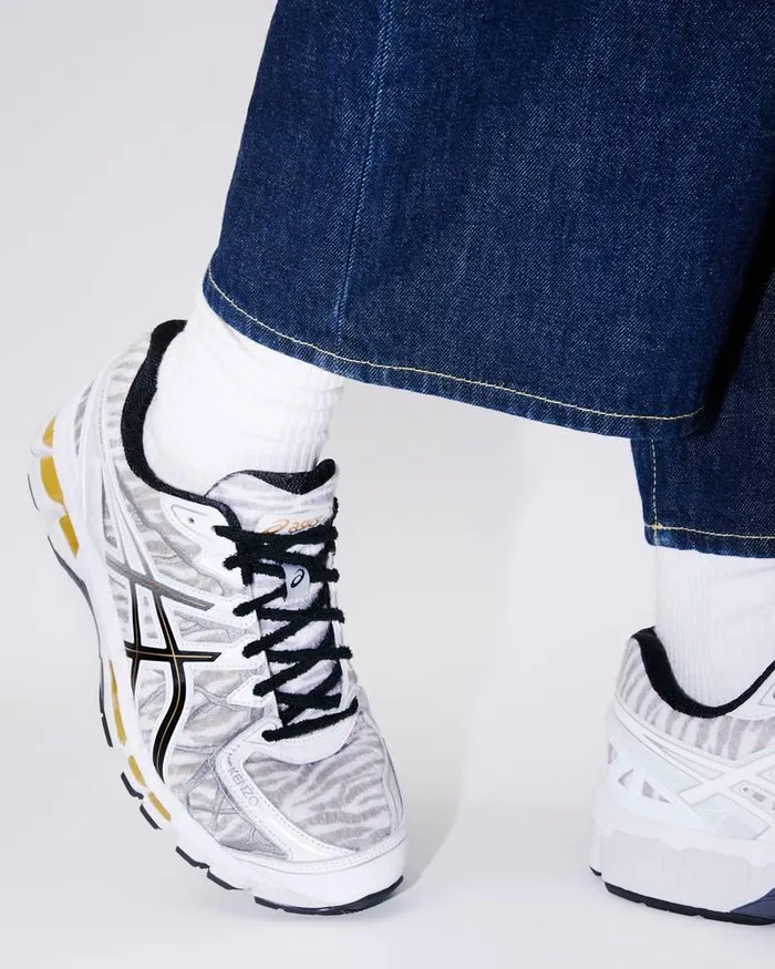 Kenzo Sneakers MenWomen GelKayano 20 039 X ASICS039 Sneakers Off White