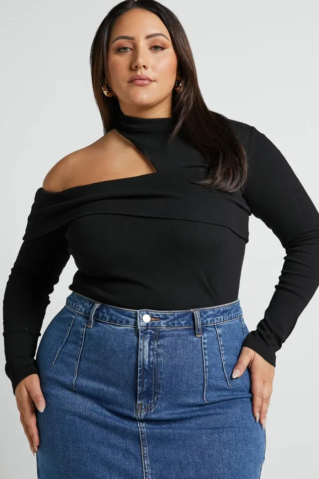 Kiefer Top 8211 Asymmetric Long Sleeve Cutout Top In Black Women Showpo Tops