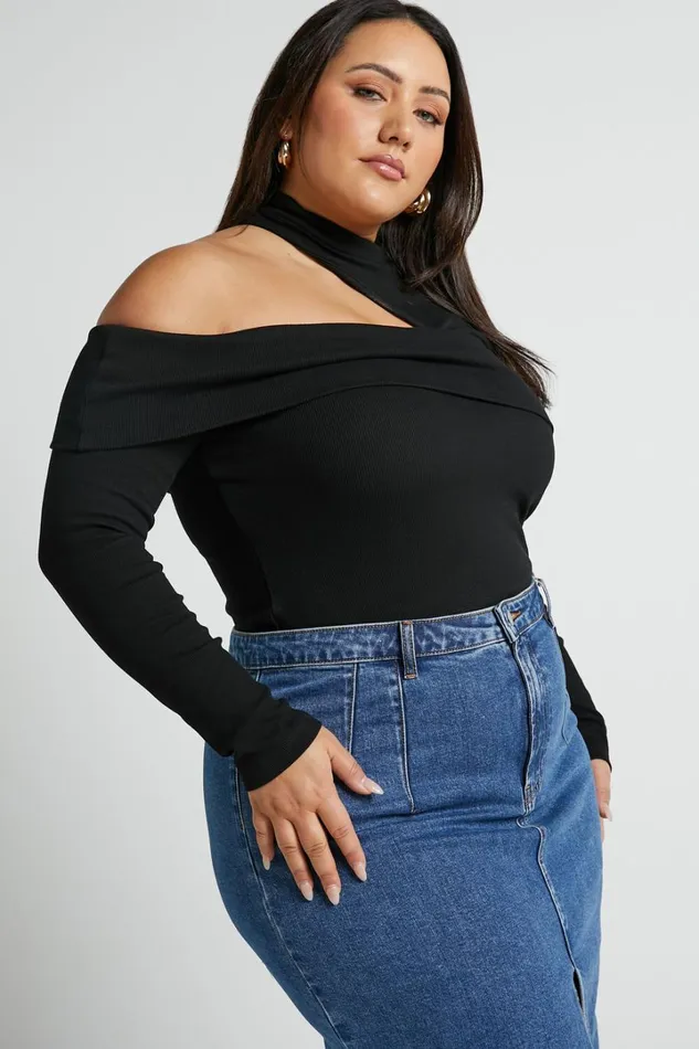 Kiefer Top 8211 Asymmetric Long Sleeve Cutout Top In Black Women Showpo Tops