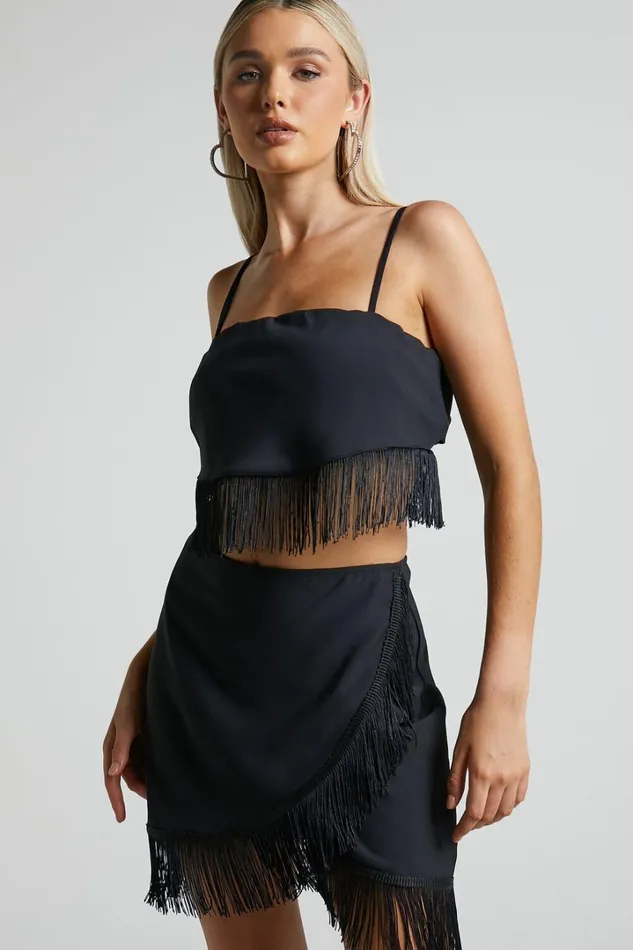 Lassey Cami 8211 Fringe Trim Bandana In Black Women Showpo Tops