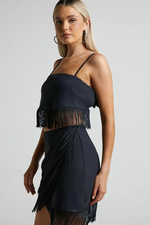 Lassey Cami 8211 Fringe Trim Bandana In Black Women Showpo Tops