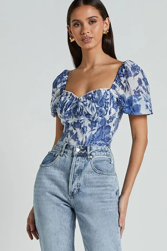 Liana Top 8211 Short Sleeve Bustier Top In White And Blue Floral Women Showpo Tops