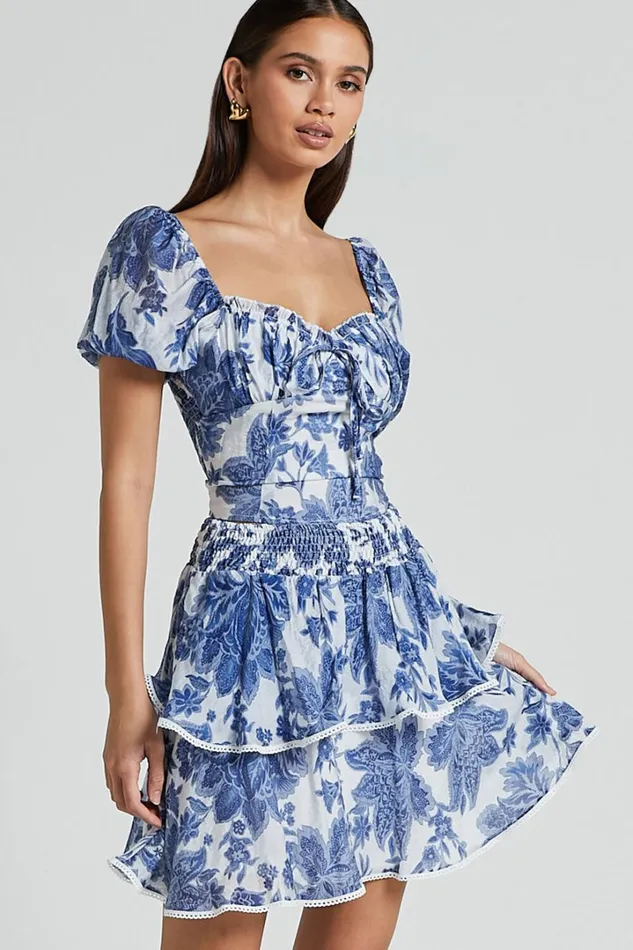 Liana Top 8211 Short Sleeve Bustier Top In White And Blue Floral Women Showpo Tops