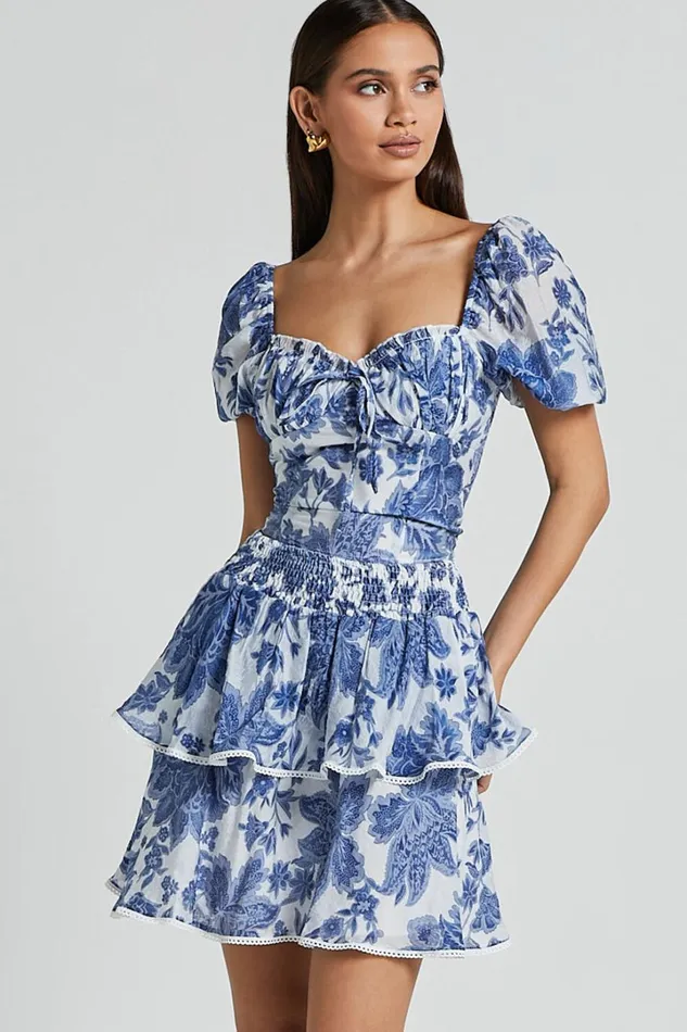 Liana Top 8211 Short Sleeve Bustier Top In White And Blue Floral Women Showpo Tops
