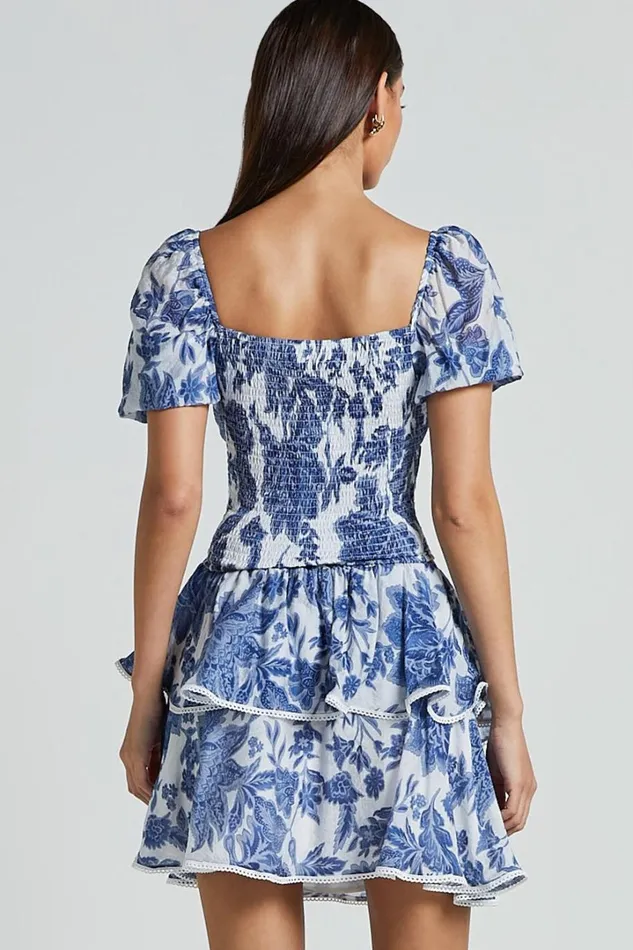 Liana Top 8211 Short Sleeve Bustier Top In White And Blue Floral Women Showpo Tops