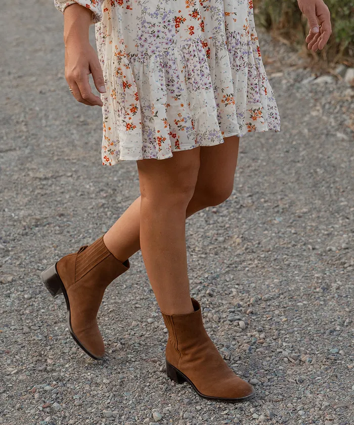 Linny H2O Wide Boots Brown Suede Women Dolce Vita Boots and Booties