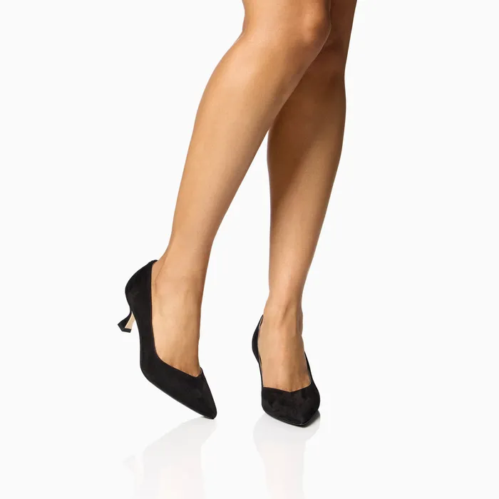 M M LaFleur Shoes Women The Sarah Flint Perfect Kitten Pump 50 Black Suede