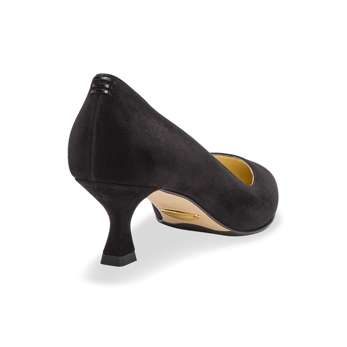M M LaFleur Shoes Women The Sarah Flint Perfect Kitten Pump 50 Black Suede