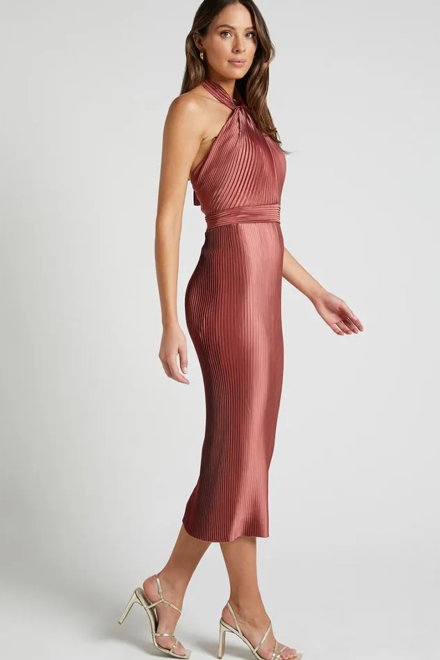 Marlette Midi Dress 8211 Pleated Open Back Halter Dress In Rust Women Showpo Curve Clothes