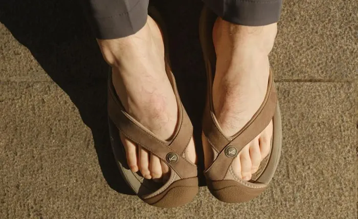 Men KEEN SlipOns Waimea JavaPlaza Taupe Leather FlipFlop Men KEEN SlipOns Waimea JavaPlaza Taupe Leather FlipFlop