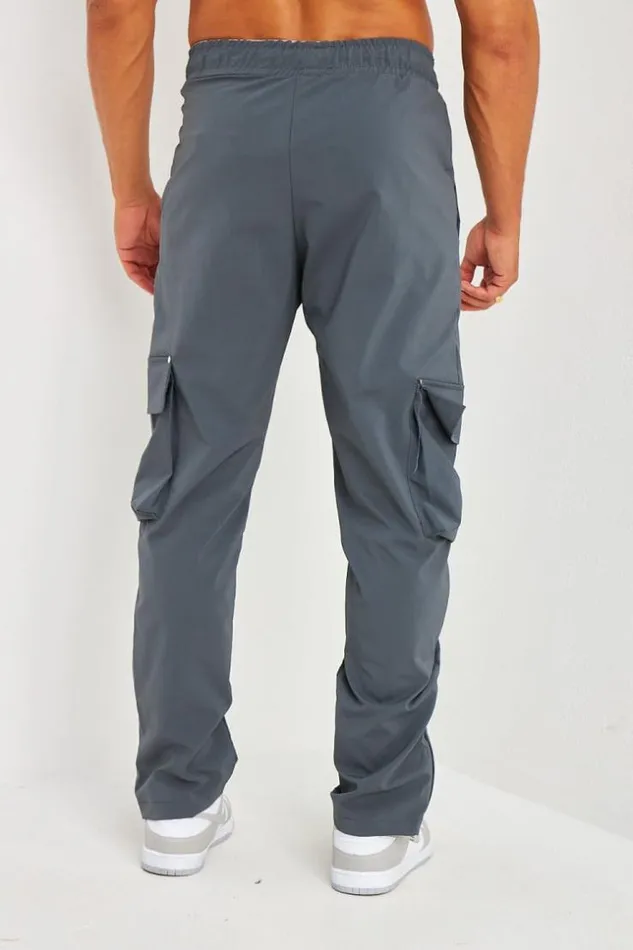 Men Pantalon De Jogging Gris Anthracite Poches Cargo Et Zipp Aux Chevilles Grey Brentiny Paris Jogging Bottoms Men Pantalon De Jogging Gris Anthracite Poches Cargo Et Zipp Aux Chevilles Grey Brentiny Paris Jogging Bottoms