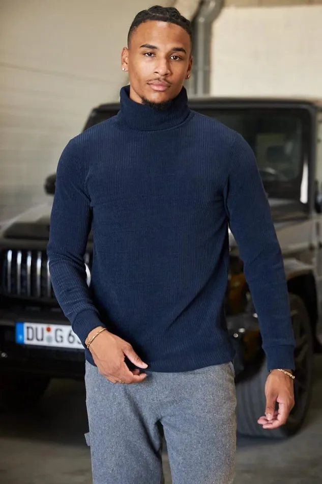 Men Pull Bleu Fonc Col Roul En Velours Ctel Blue Brentiny Paris Sweatshirts and Pullovers Men Pull Bleu Fonc Col Roul En Velours Ctel Blue Brentiny Paris Sweatshirts and Pullovers