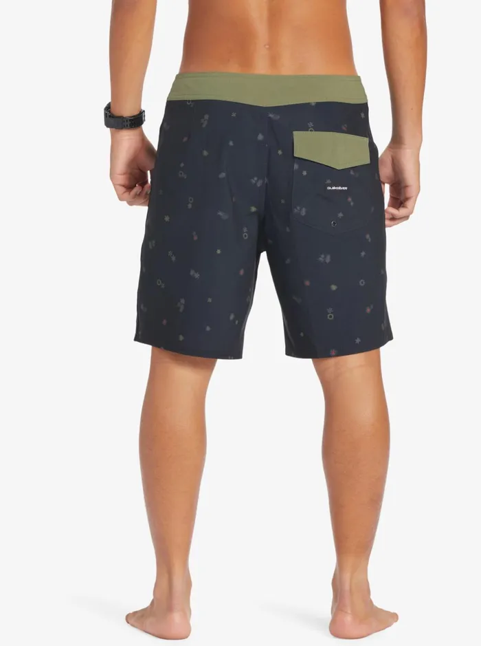 Men Quiksilver Boardshorts Surfsilk QS 69 18034 Boardshorts Black Men Quiksilver Boardshorts Surfsilk QS 69 18034 Boardshorts Black